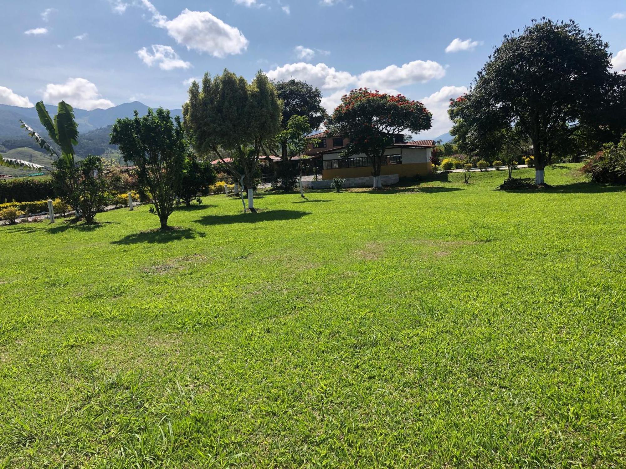 Finca Hotel Paraiso Urrao Exterior foto